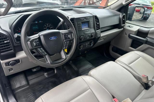Photo of 2019 Oxford White Ford F-150