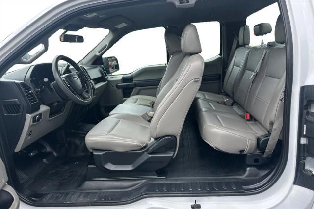 Photo of 2019 Oxford White Ford F-150