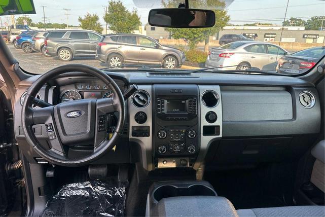 Photo of 2014 Tuxedo Black Metallic Ford F-150