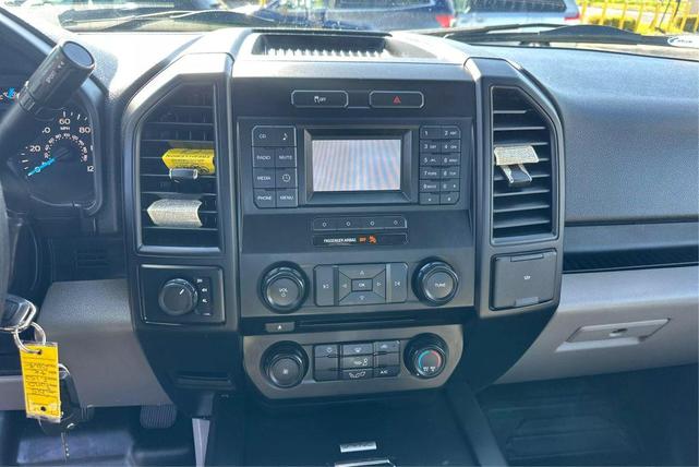 Photo of 2015 Blue Ford F-150