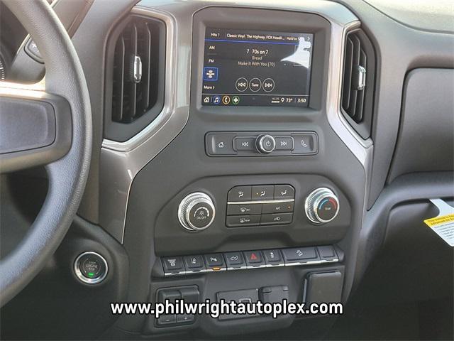Photo of 2025 Summit White GMC Sierra 2500