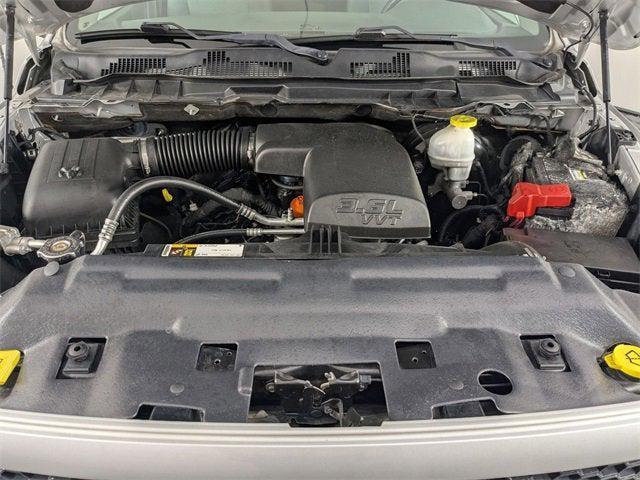 Photo of 2018 Bright Silver Metallic Clearcoat RAM 1500