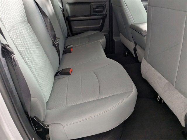 Photo of 2018 Bright Silver Metallic Clearcoat RAM 1500
