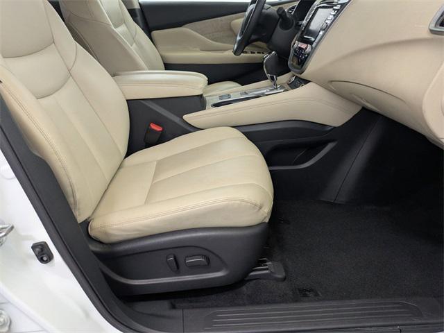 Photo of 2023 Pearl White Tricoat Nissan Murano