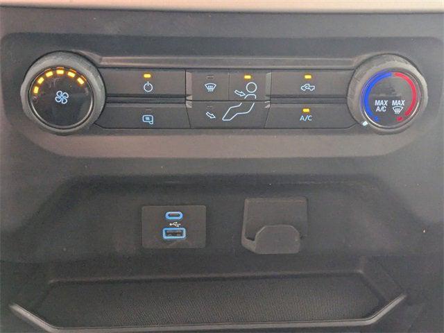Photo of 2022 Oxford White Ford F-150