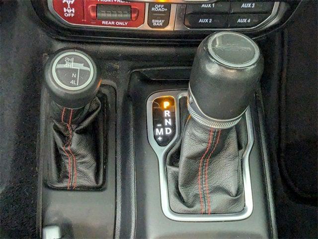 Photo of 2022 Black Clearcoat Jeep Gladiator