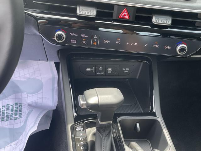 Photo of 2025 Yacht Blue Kia K5