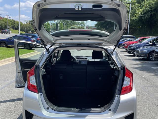 Photo of 2015 Alabaster Silver Metallic Honda Fit
