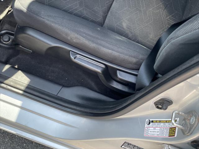 Photo of 2015 Alabaster Silver Metallic Honda Fit