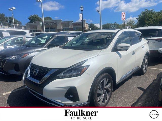 Photo of 2021 White Nissan Murano