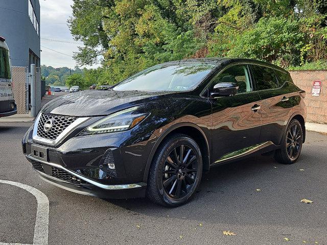 Photo of 2023 Black Nissan Murano