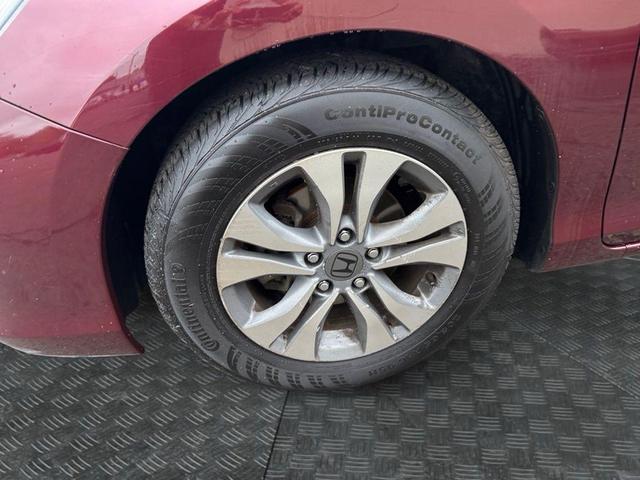 Photo of 2015 Basque Red Pearl II Honda Accord