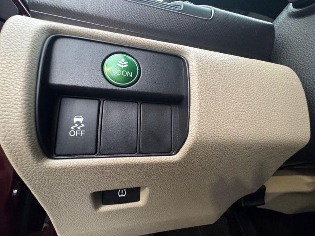 Photo of 2015 Basque Red Pearl II Honda Accord