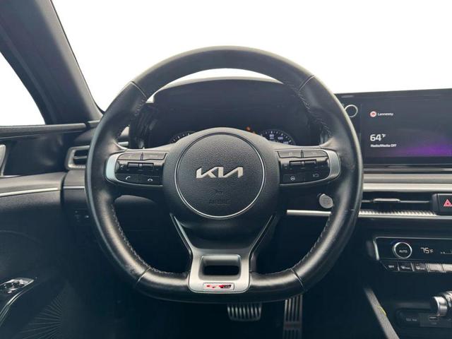 Photo of 2022 Wolf Gray Kia K5