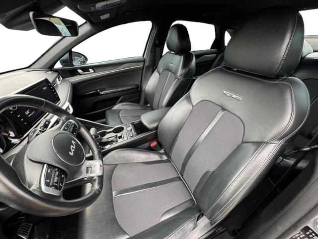 Photo of 2022 Wolf Gray Kia K5