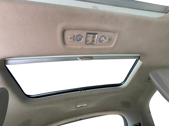 Photo of 2015 Blue Audi Q7
