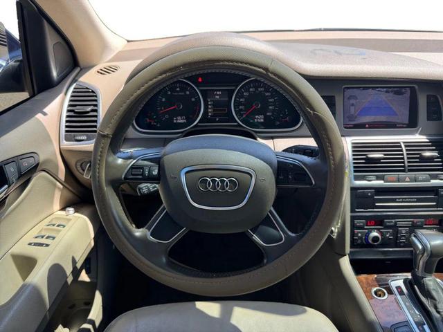 Photo of 2015 Blue Audi Q7