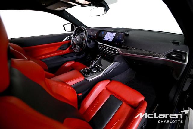 Photo of 2024 Black Sapphire Metallic BMW M4