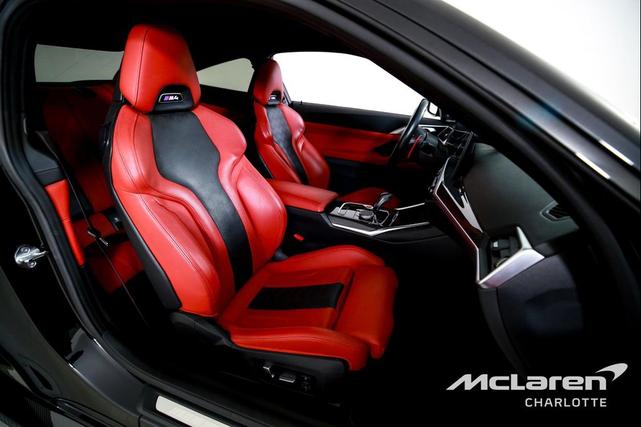 Photo of 2024 Black Sapphire Metallic BMW M4