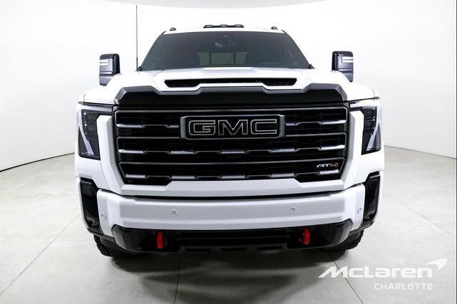 Photo of 2025 Summit White GMC Sierra 2500