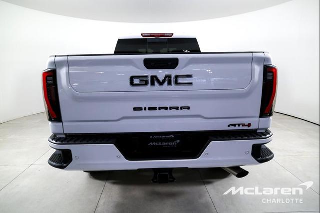 Photo of 2025 Summit White GMC Sierra 2500