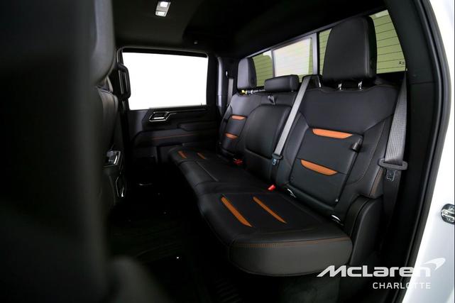 Photo of 2025 Summit White GMC Sierra 2500