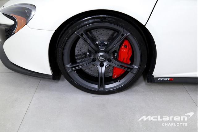 Photo of 2016 Pearl White McLaren 650S