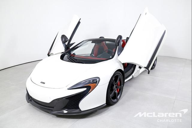 Photo of 2016 Pearl White McLaren 650S