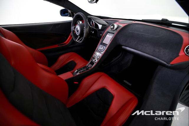 Photo of 2016 Pearl White McLaren 650S