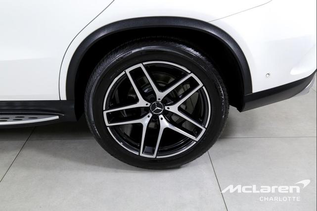 Photo of 2019 Polar White Mercedes-Benz AMG GLE 43