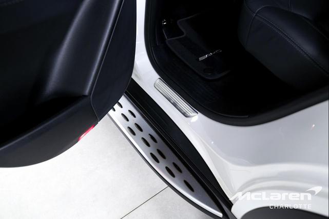 Photo of 2019 Polar White Mercedes-Benz AMG GLE 43