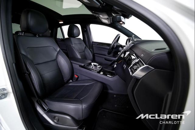 Photo of 2019 Polar White Mercedes-Benz AMG GLE 43
