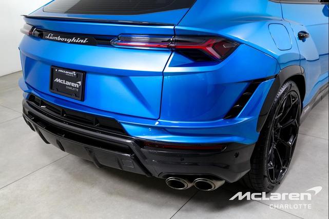 Photo of 2023 Blu Uranus Lamborghini Urus