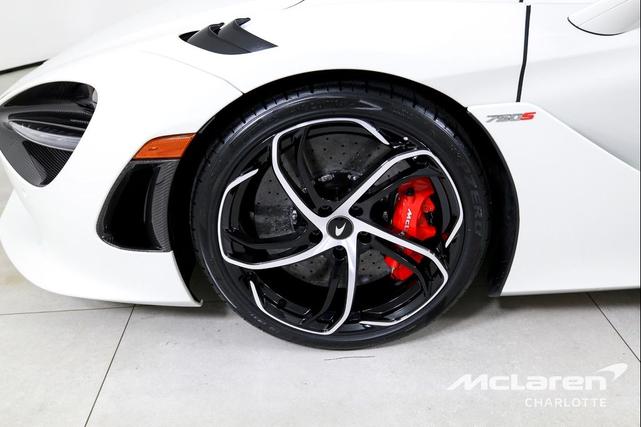 Photo of 2024 Ice White McLaren 750S