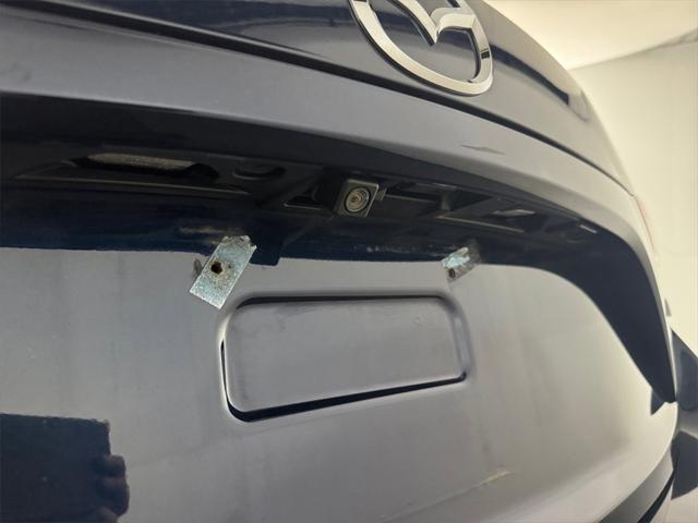 Photo of 2016 Deep Crystal Blue Mica Mazda Mazda3
