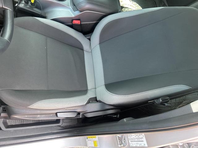 Photo of 2014 Ingot Silver Ford Escape