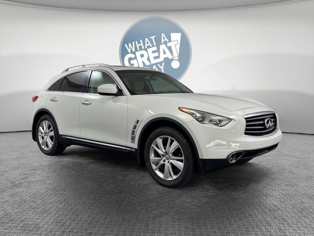 2012 Infiniti FX35