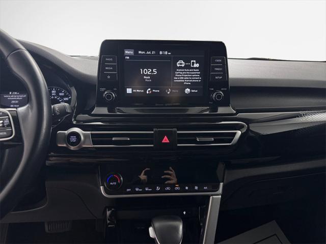Photo of 2021 Cherry Black Kia Seltos