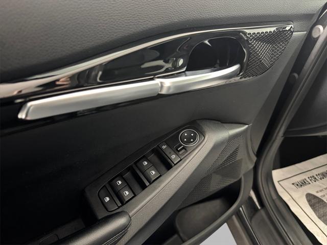 Photo of 2021 Cherry Black Kia Seltos