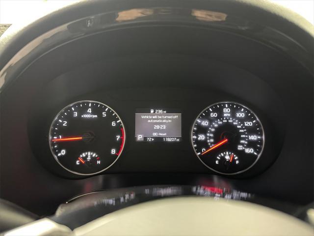 Photo of 2021 Cherry Black Kia Seltos