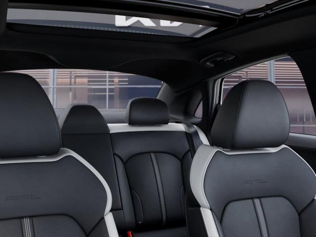 Photo of 2025 Snow White Pearl Kia K5
