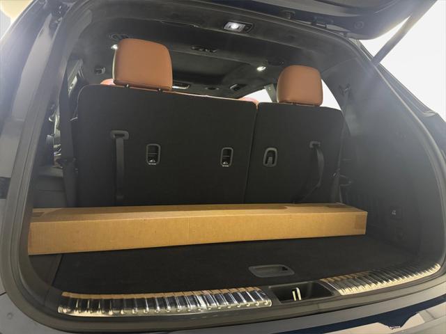 Photo of 2024 Midnight Lake Blue Kia Telluride