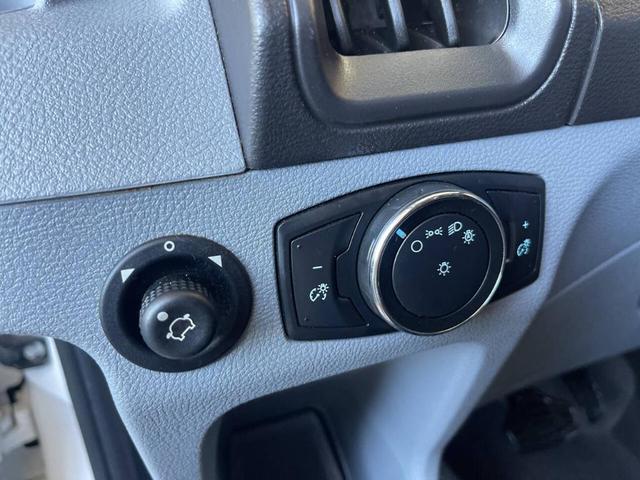 Photo of 2016 White Ford Transit-350