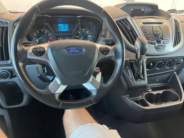 Photo of 2016 White Ford Transit-350