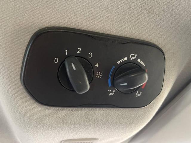 Photo of 2016 White Ford Transit-350