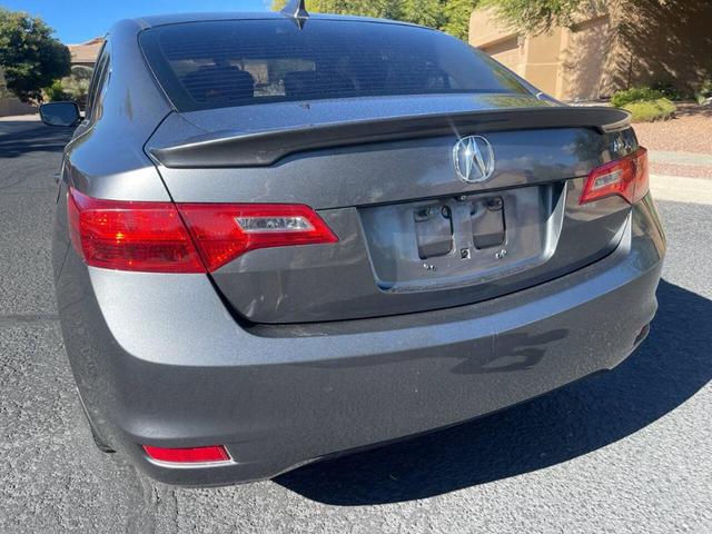 Photo of 2014 Gray Acura ILX