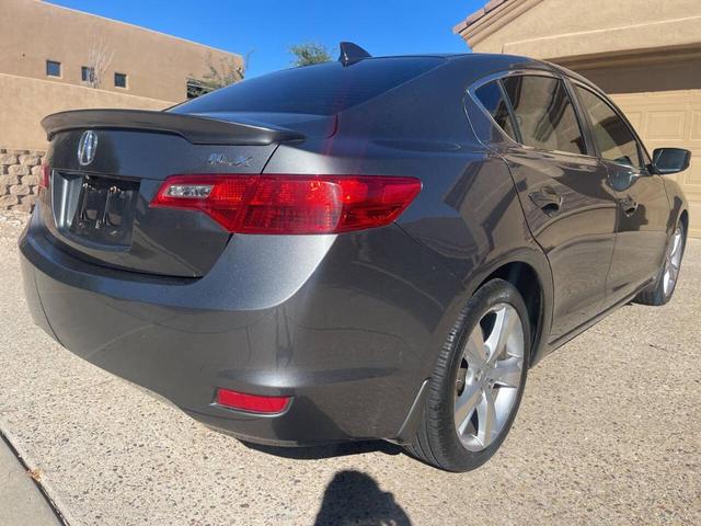 Photo of 2014 Gray Acura ILX