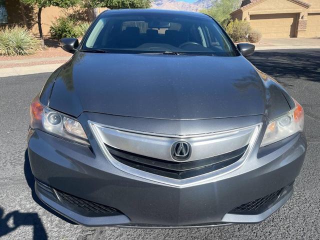 Photo of 2014 Gray Acura ILX