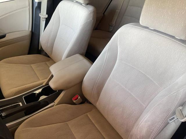Photo of 2014 White Honda Accord