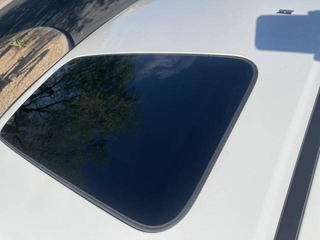 Photo of 2014 White Honda Accord